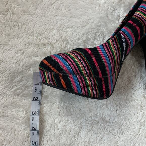 Delicacy Textured stripe platform stiletto heels, size 8.5 - Picture 11 of 11